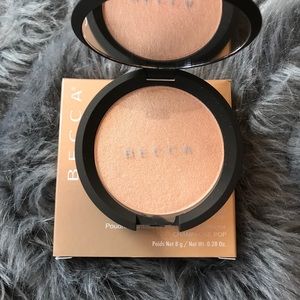 BECCA Shimmering Skin Perfector Champagne POP .